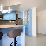 Peaceful 2-bedroom Srebreno Lägenhet Mlini