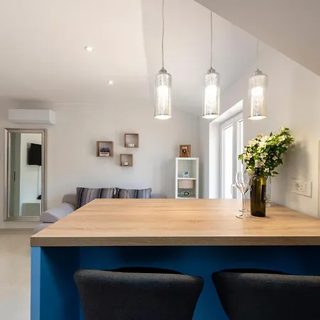 Peaceful 2-bedroom Srebreno Appartement