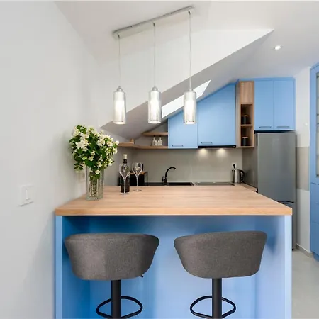 Peaceful 2-bedroom Srebreno Appartement *